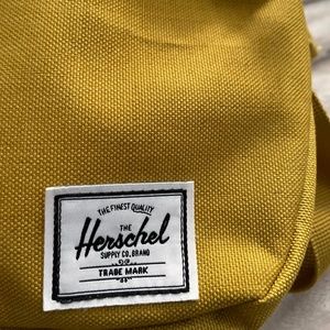Herschel 14 hip pack bag